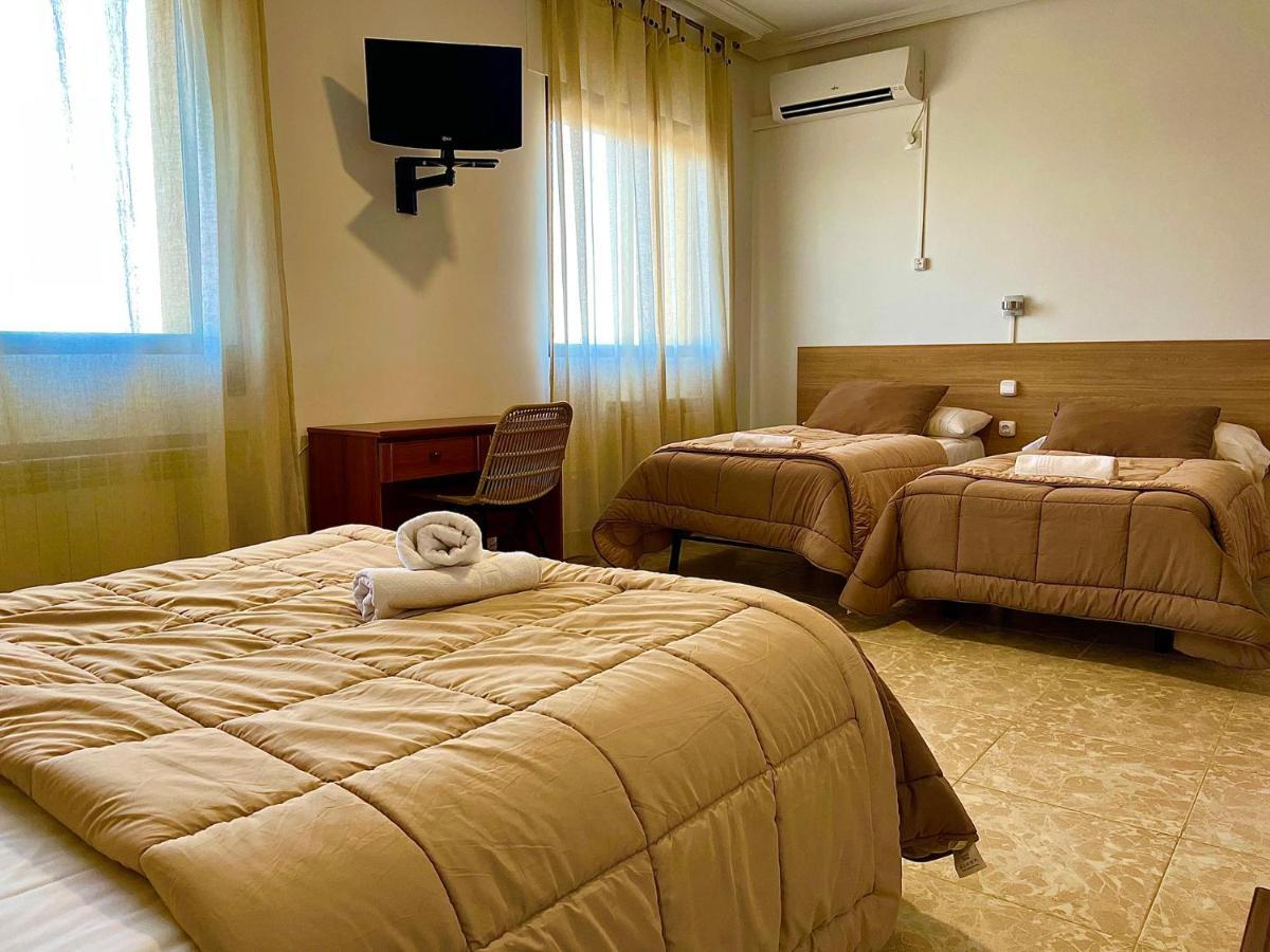 Hostal Torresmancha Ла-Гуардия Экстерьер фото