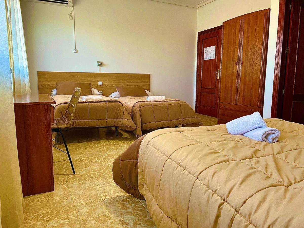 Hostal Torresmancha Ла-Гуардия Экстерьер фото