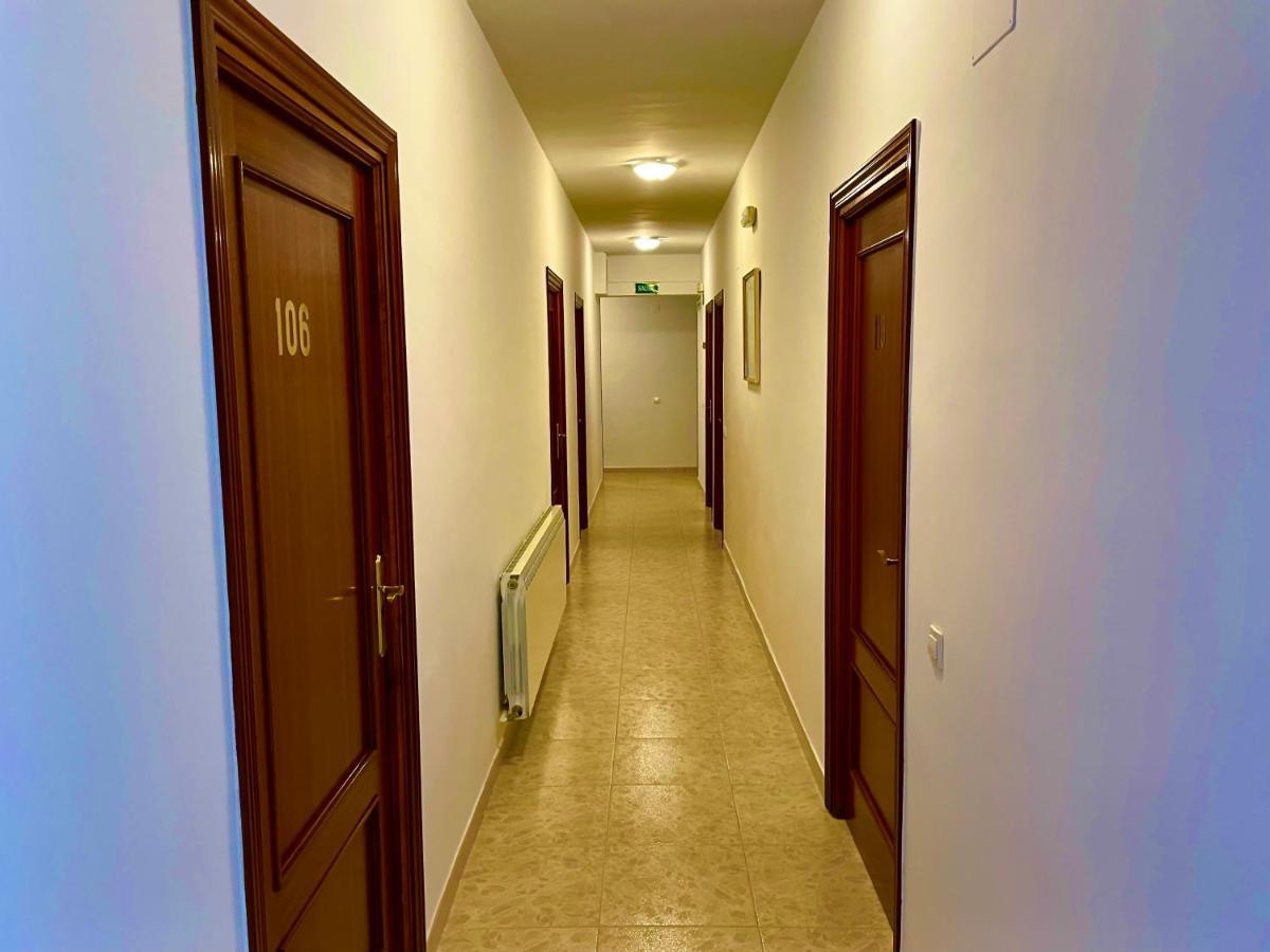 Hostal Torresmancha Ла-Гуардия Экстерьер фото